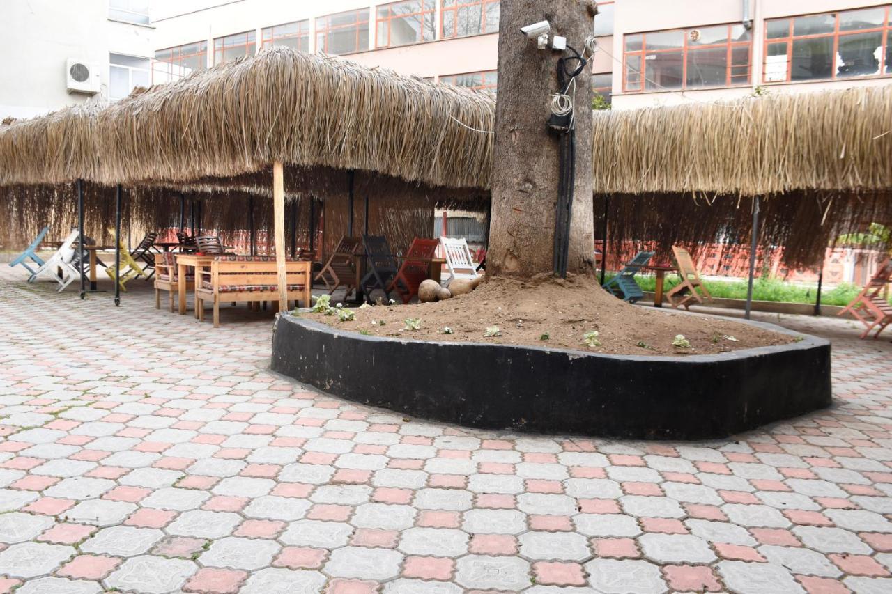 Otel Yalçın 2*
